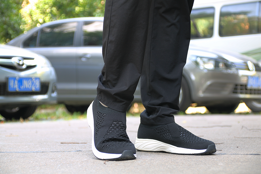 小米鞋子最新款,小米有品里的跑步鞋