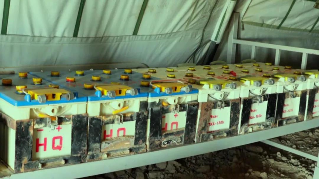 解放军新式单兵帐篷,解放军新型单兵一体化帐篷