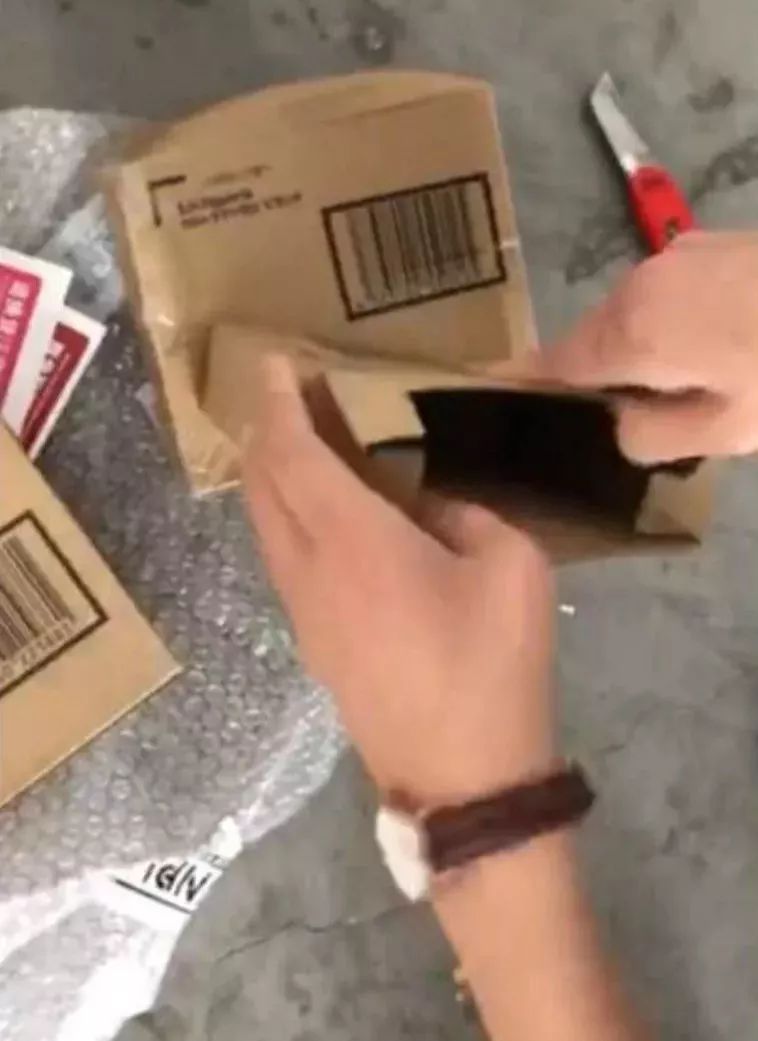 用消费者权益搞死了一个又一个淘宝店，这些人薅的真的只是羊毛？