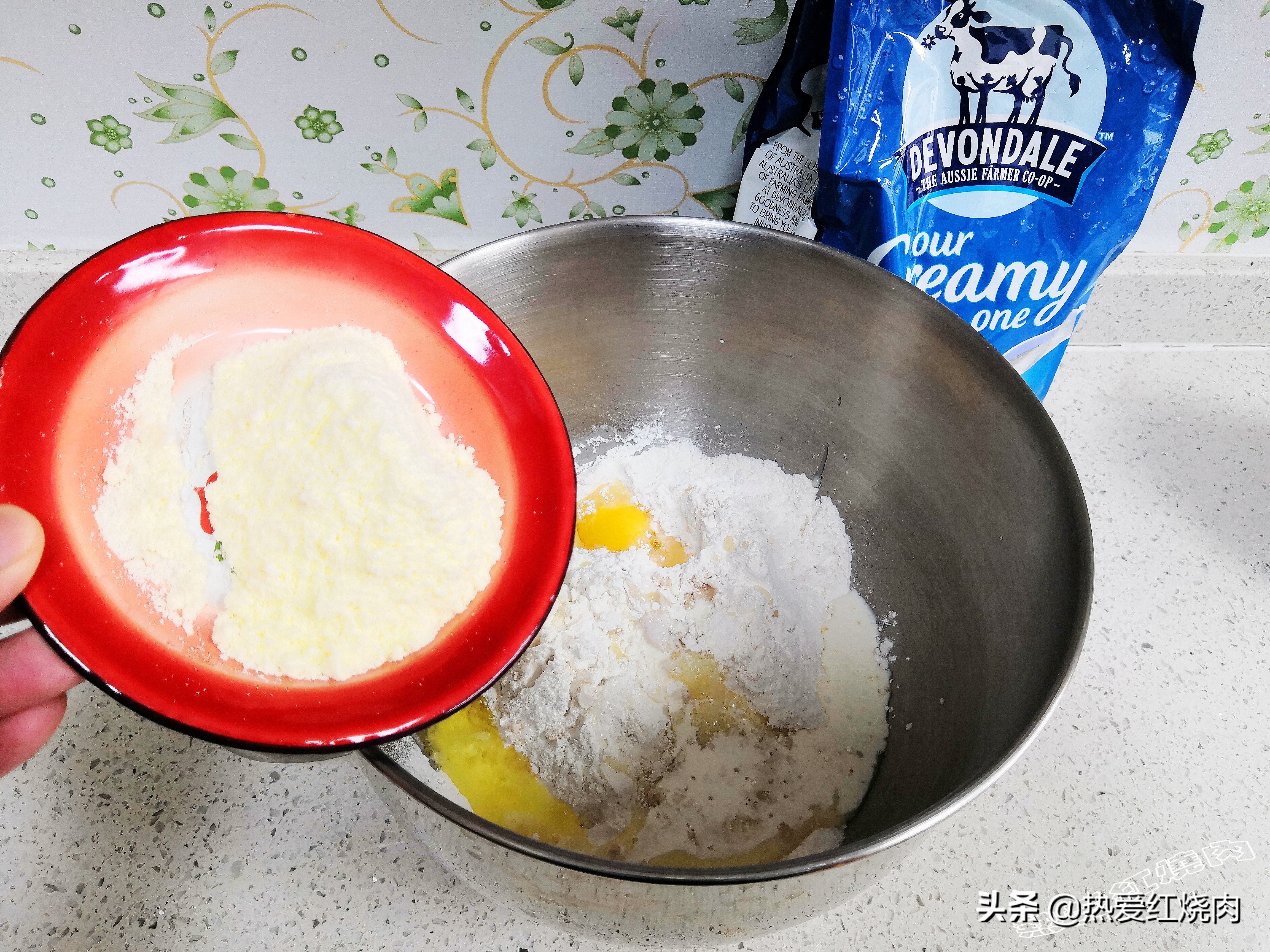 谁说自己在家做面包太复杂的,面包不用黄油可以做吗