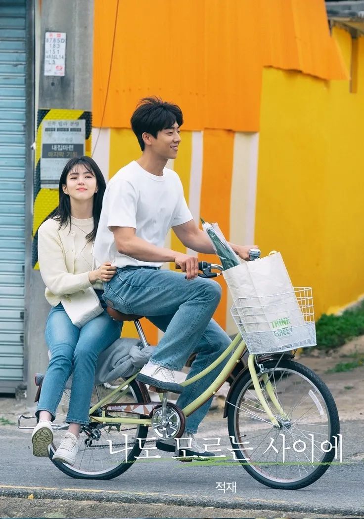 韩素希的穿搭,韩素希中性穿搭