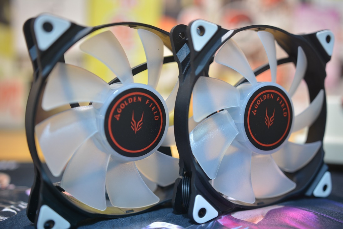 金河田银狐120一体水冷评测,金河田240水冷寒冰