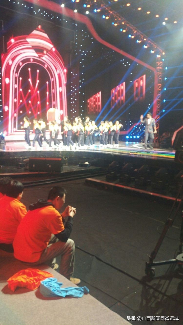 今日西关学子赴京展风采昔日临猗知青车站献爱心