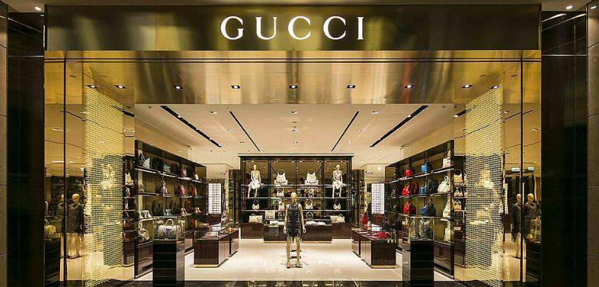 开实体店卖高端衣服需要什么技巧,实体店卖衣服技巧新手必学