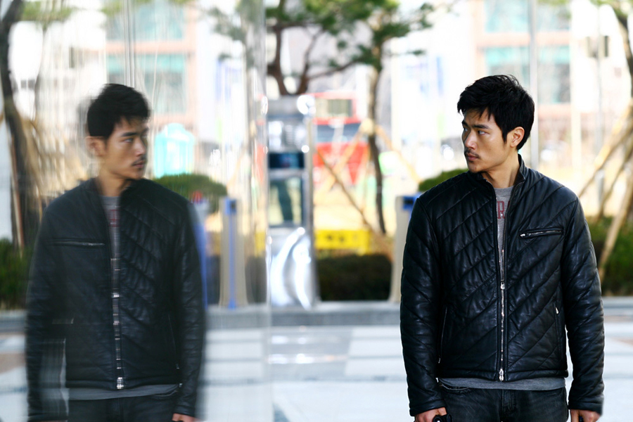 韩国最新烧脑反转电影,韩国高分悬疑电影推荐榜