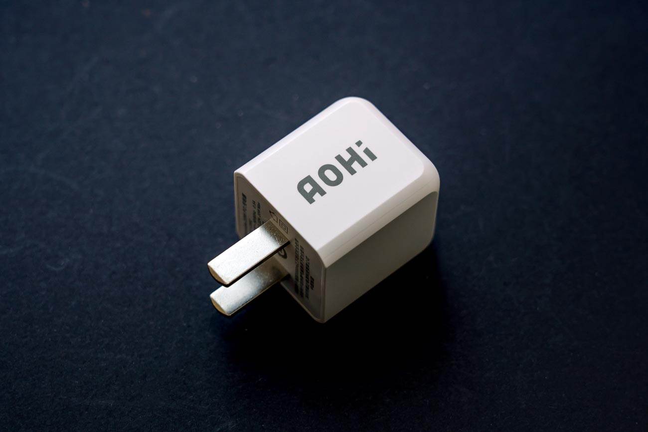 aohi20w氮化镓充电器,aohi30w幻彩快充头测评