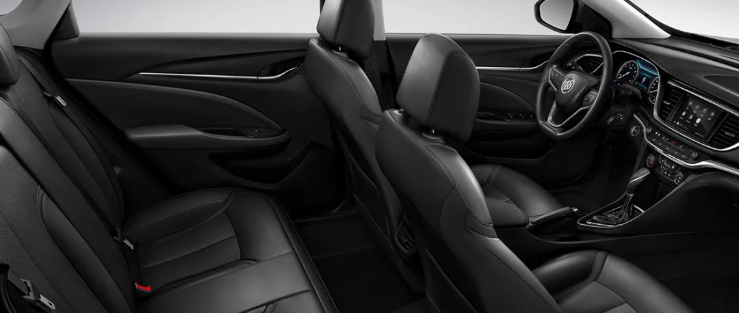 小两口第一部车买啥？20年老司机推荐了第4代帝豪