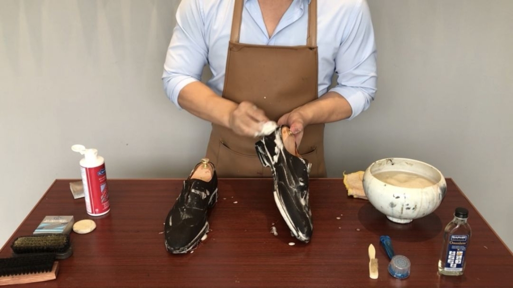 翻毛皮鞋绒面专用刷,绒面鞋翻毛皮鞋清洁护理液