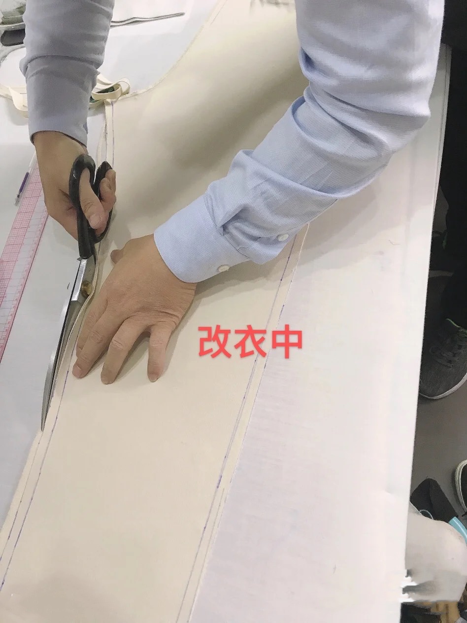 裤子太肥从哪里改好看一些,裤子改窄从里面改还是外侧改