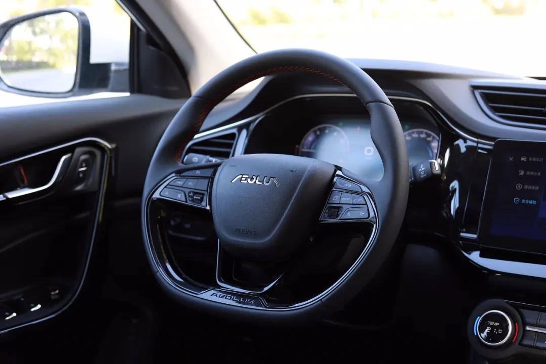 百公里油耗6.6L,动力比宝马X1强,全新AX7马赫版开起来怎么样?