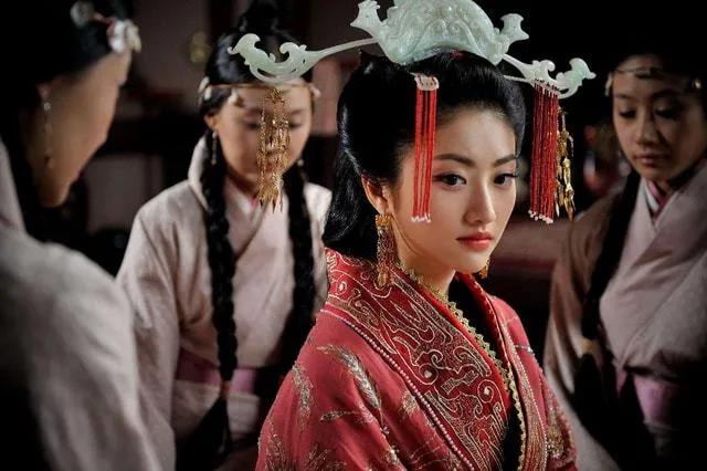 汉光武帝刘秀隐忍之道,《读史札记》