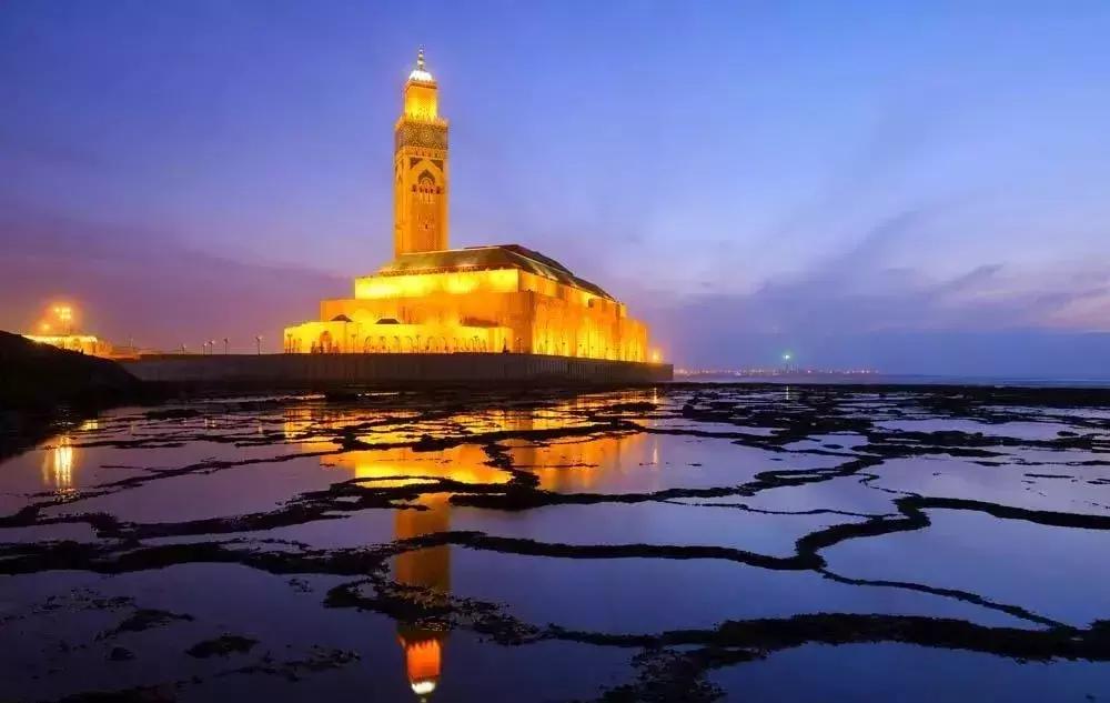 北非谍影主题曲卡萨布兰卡歌词,谍影无踪