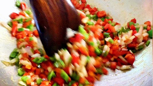 椒盐皮皮虾怎么做酥脆好吃,椒盐皮皮虾最简单又最好吃的做法