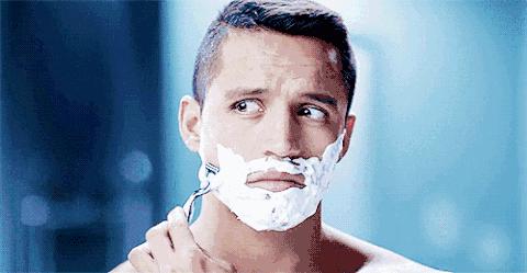 男人第一把“小钢炮”，德国工艺锻造，1秒斩断金属丝，米粉：牛