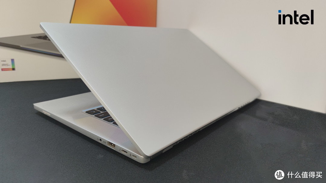 英特尔nucm15笔记本怎么样,intelnucm15笔记本定制