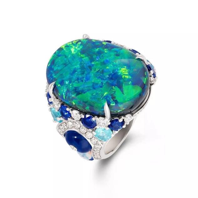 南红蛋面戒指镶嵌复古款,哪款戒指好看又不过时