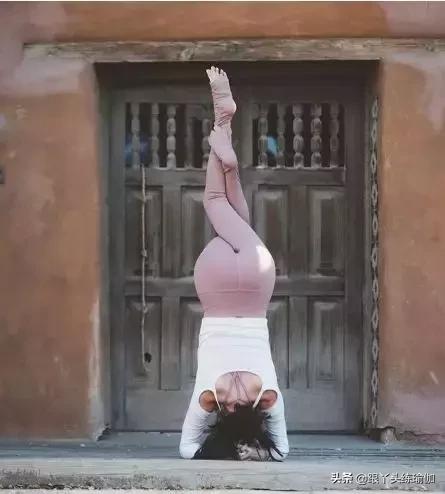 每天练习倒立有什么好处,每天练倒立为什么退步