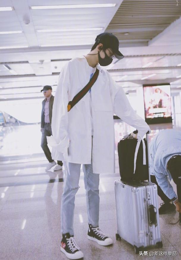 肖战吴磊衣品,肖战易烊千玺衣品