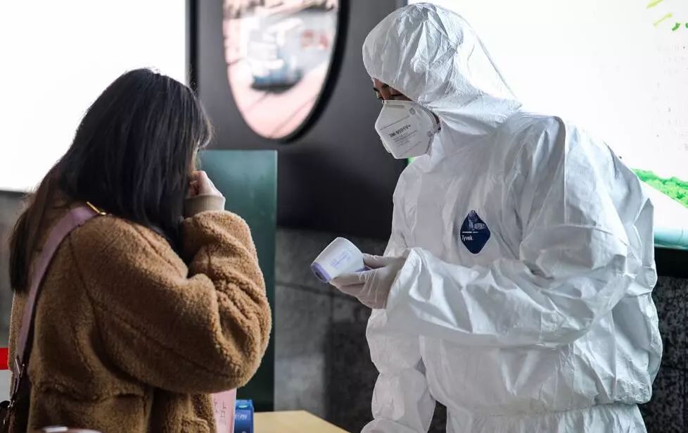 战疫中的40个瞬间,战疫二十四小时纪录片感悟