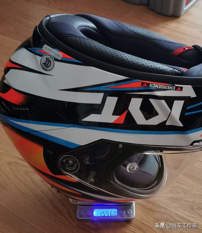 百元级头盔测评,风噪低的千元头盔