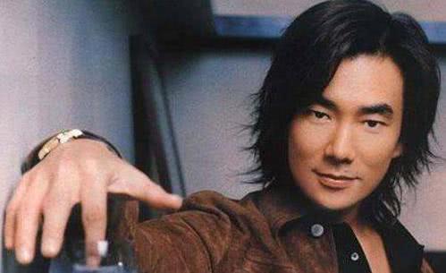 任贤齐被周杰伦打败的吗,任贤齐巅峰时期能抵抗四大天王吗