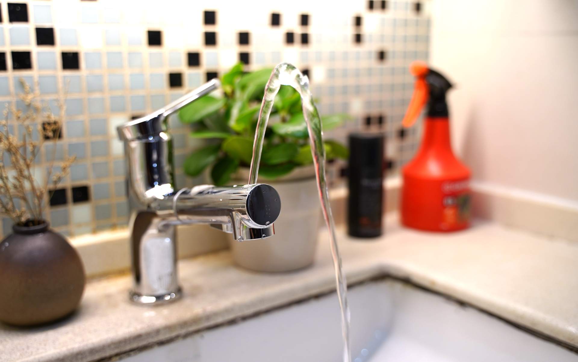 能率热水器如何改零冷水,老式能率热水器维修