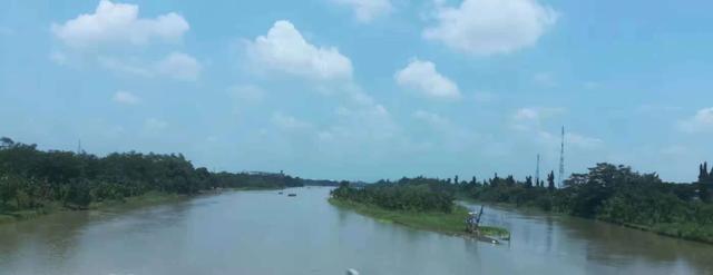 印尼丁香烟王国掠影：东爪哇小城华人巨无霸企业之前世今生