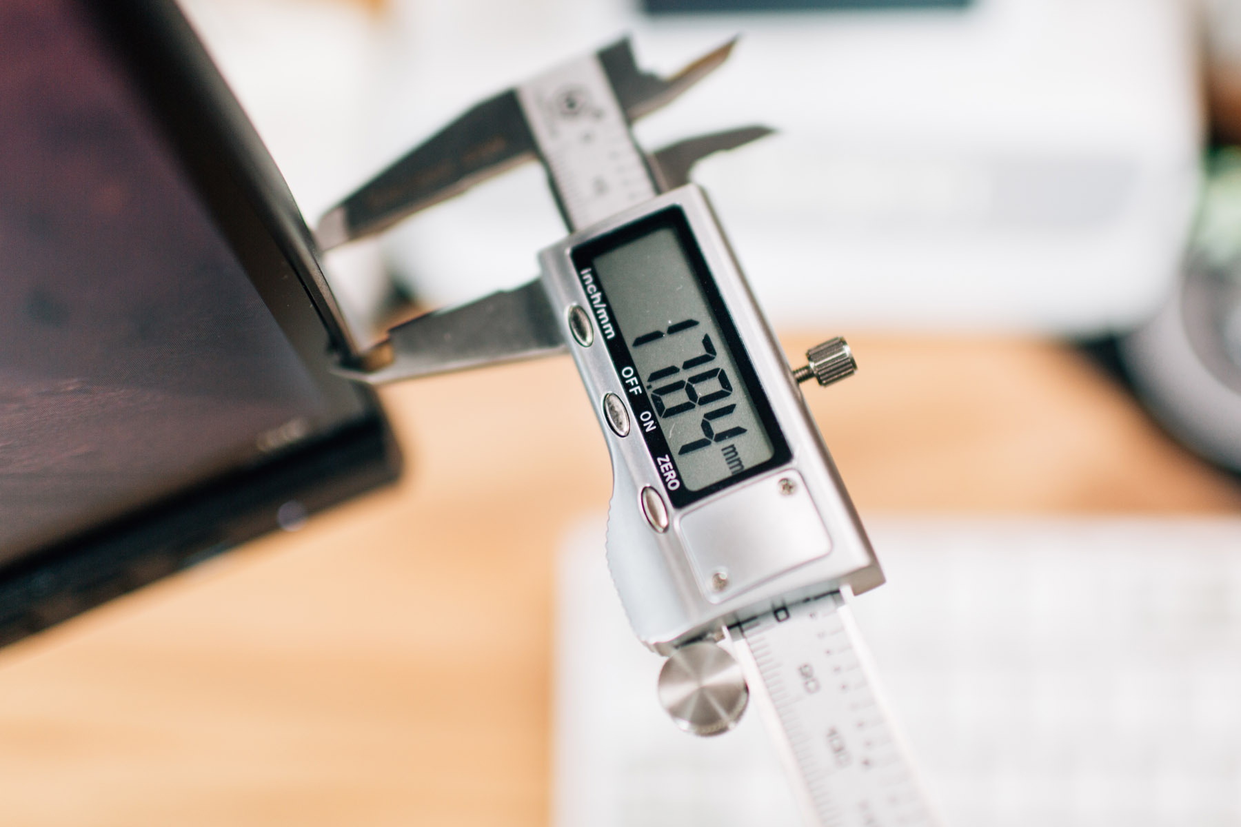 27寸华硕vg27a13a2k180hz显示器,华硕vg27aq1a显示器2k170hz