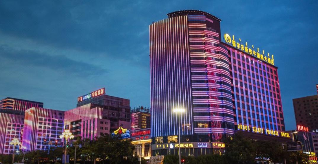 驾驶长安UNI-K从榆林启程一路北上鄂尔多斯观茫茫大漠