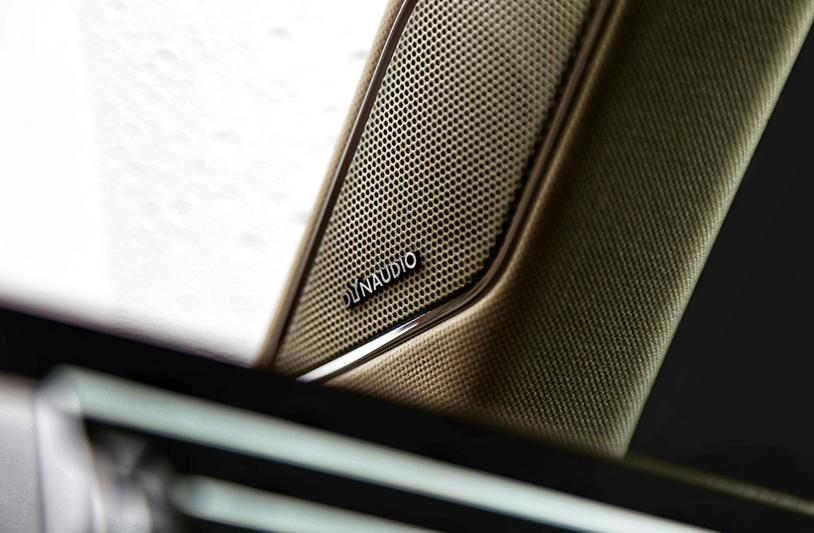 深度试驾大众新辉昂，内饰风格务实，乘坐空间和舒适性怎么样？