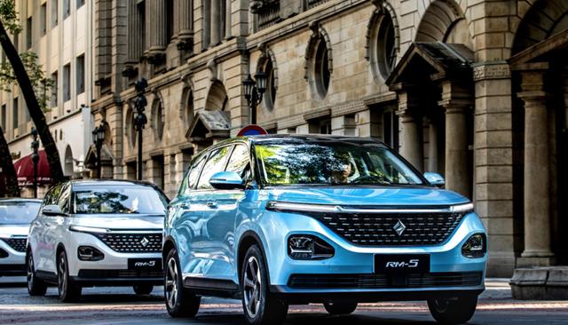 新宝骏rm5手动精英七座功能介绍,新宝骏rm-5驾驶感受