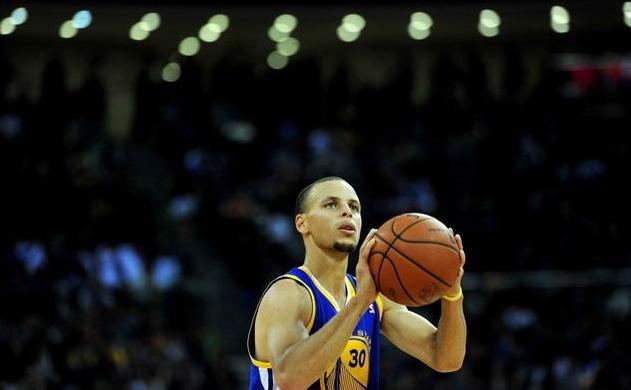 勇士电梯门战术第一次使用,勇士电梯门战术哪一年被禁