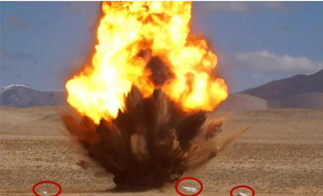 中国远火亮相青藏高原，精度比导弹还高，齐射12枚就要百万美元