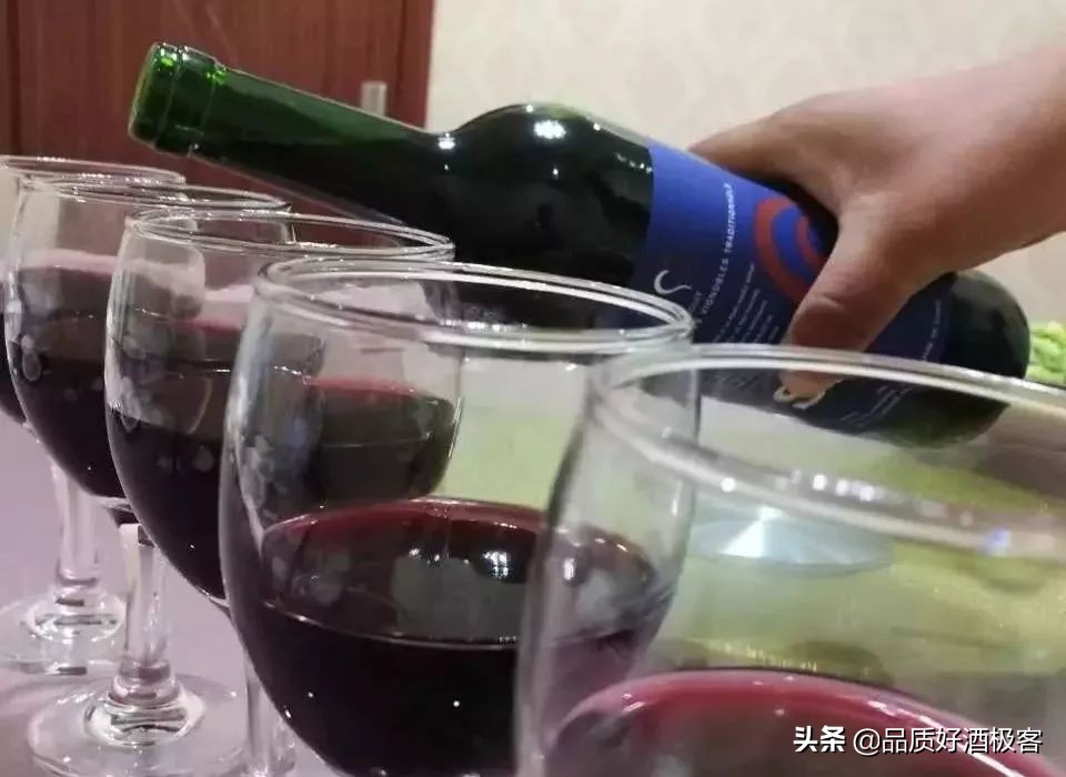 喝红酒的4个禁忌,喝红酒4大禁忌