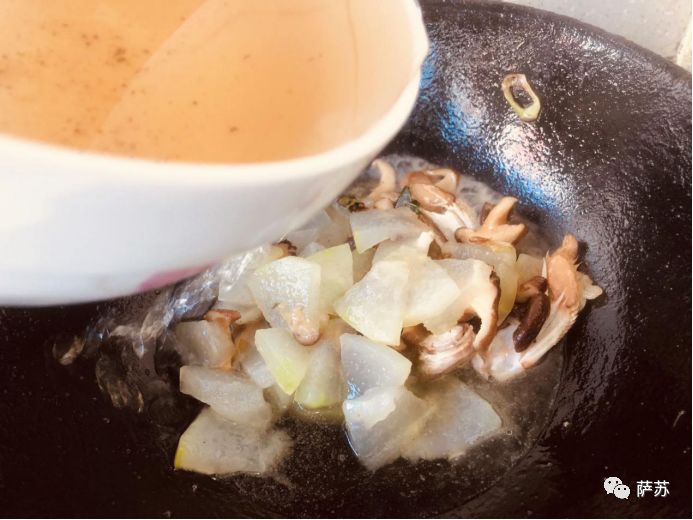 两只虾做三道菜,两只虾做三道菜一汤