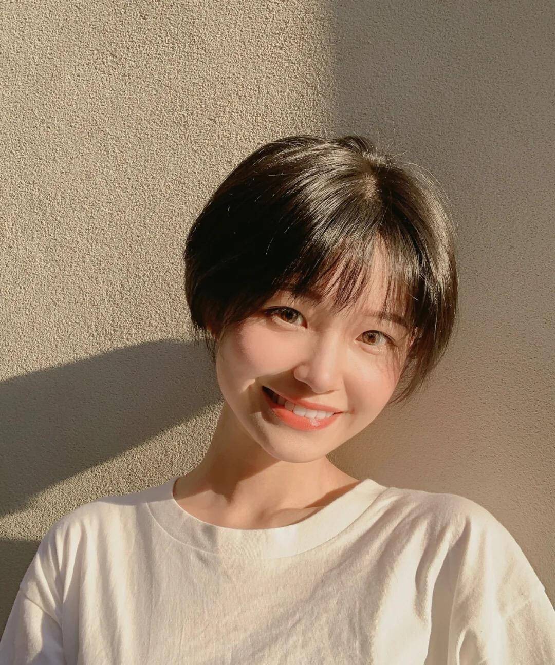 怎样根据脸型选择合适的发型,了解你的脸型选择合适的发型