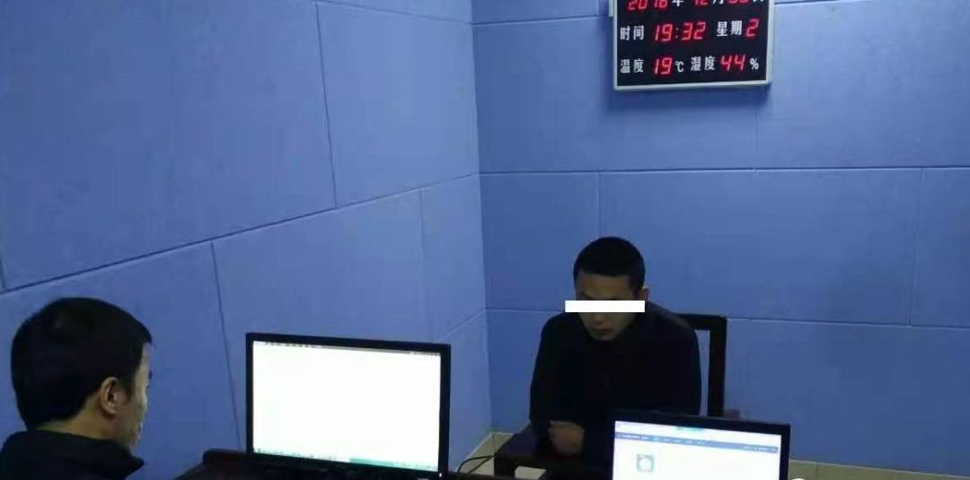 乱发小广告,上热门呼吁严厉打击乱发小广告