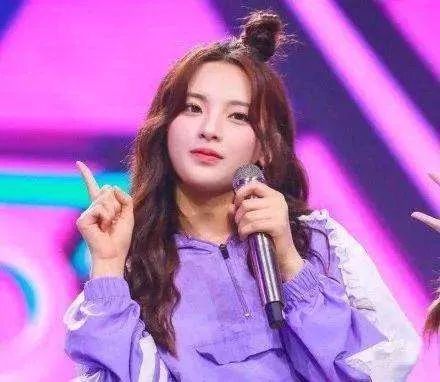 福布斯2020中国名人榜周冬雨,周冬雨名人排行榜