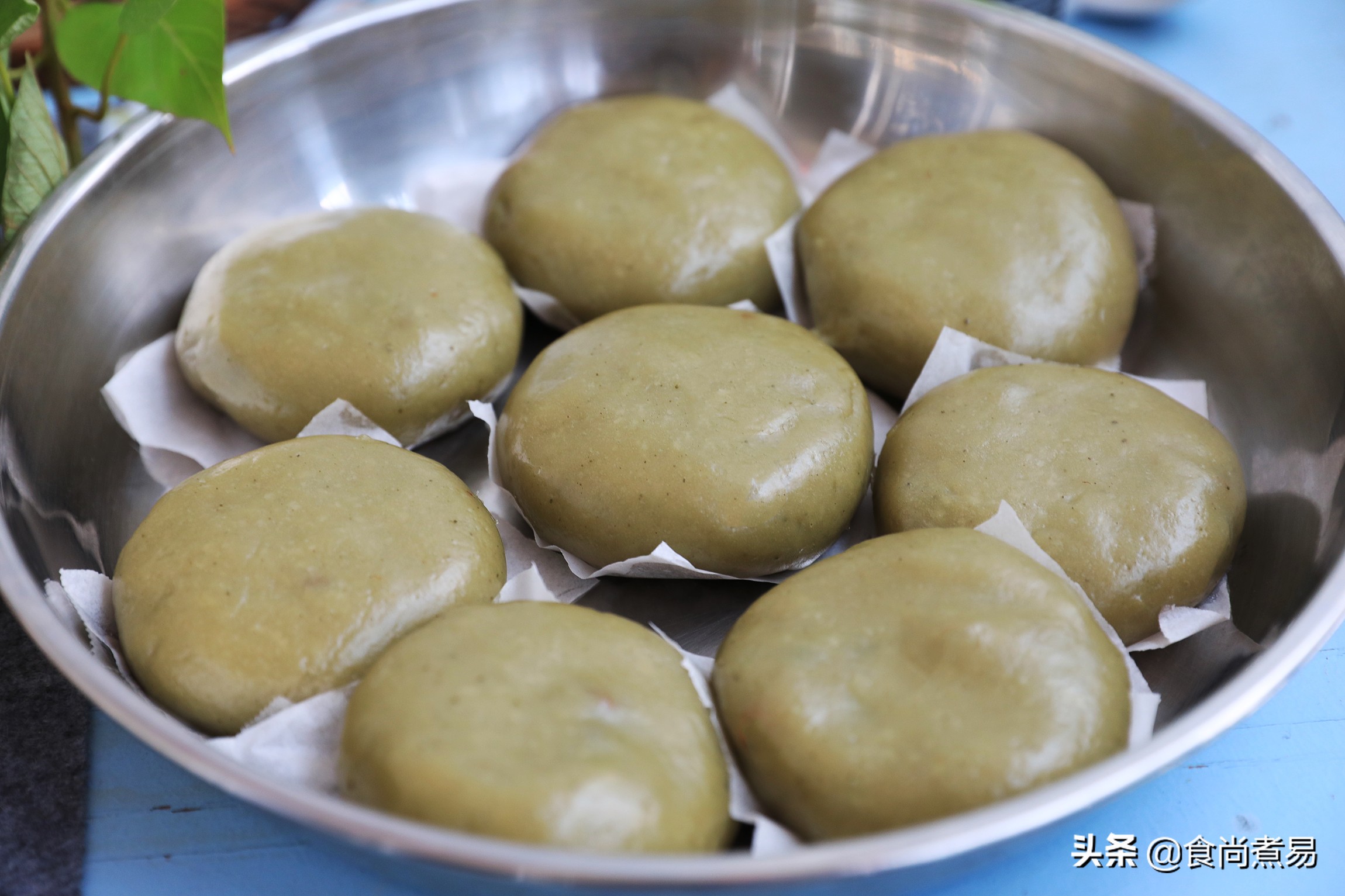 艾粄用开水还是凉水揉面,客家艾粄的传统做法