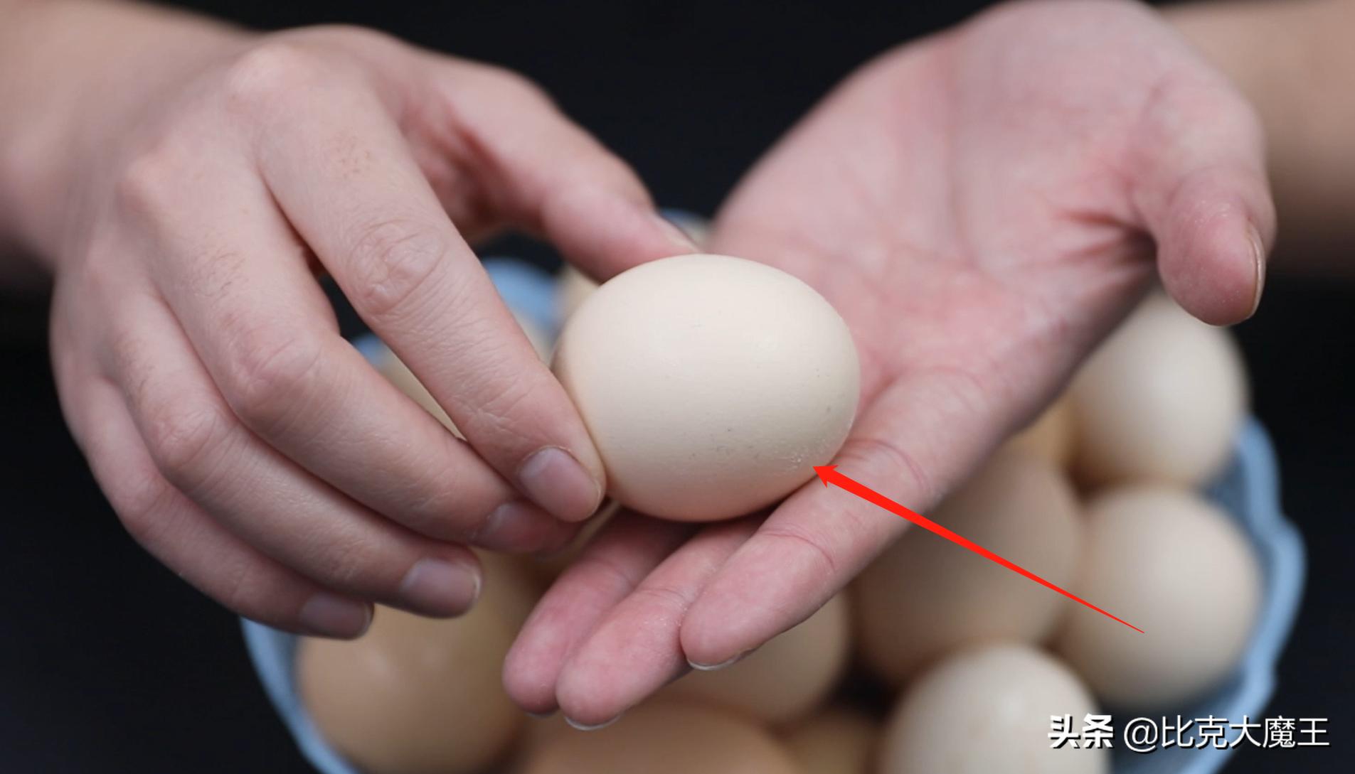 买鸡蛋时怎么挑新鲜鸡蛋,买鸡蛋怎么防止碎