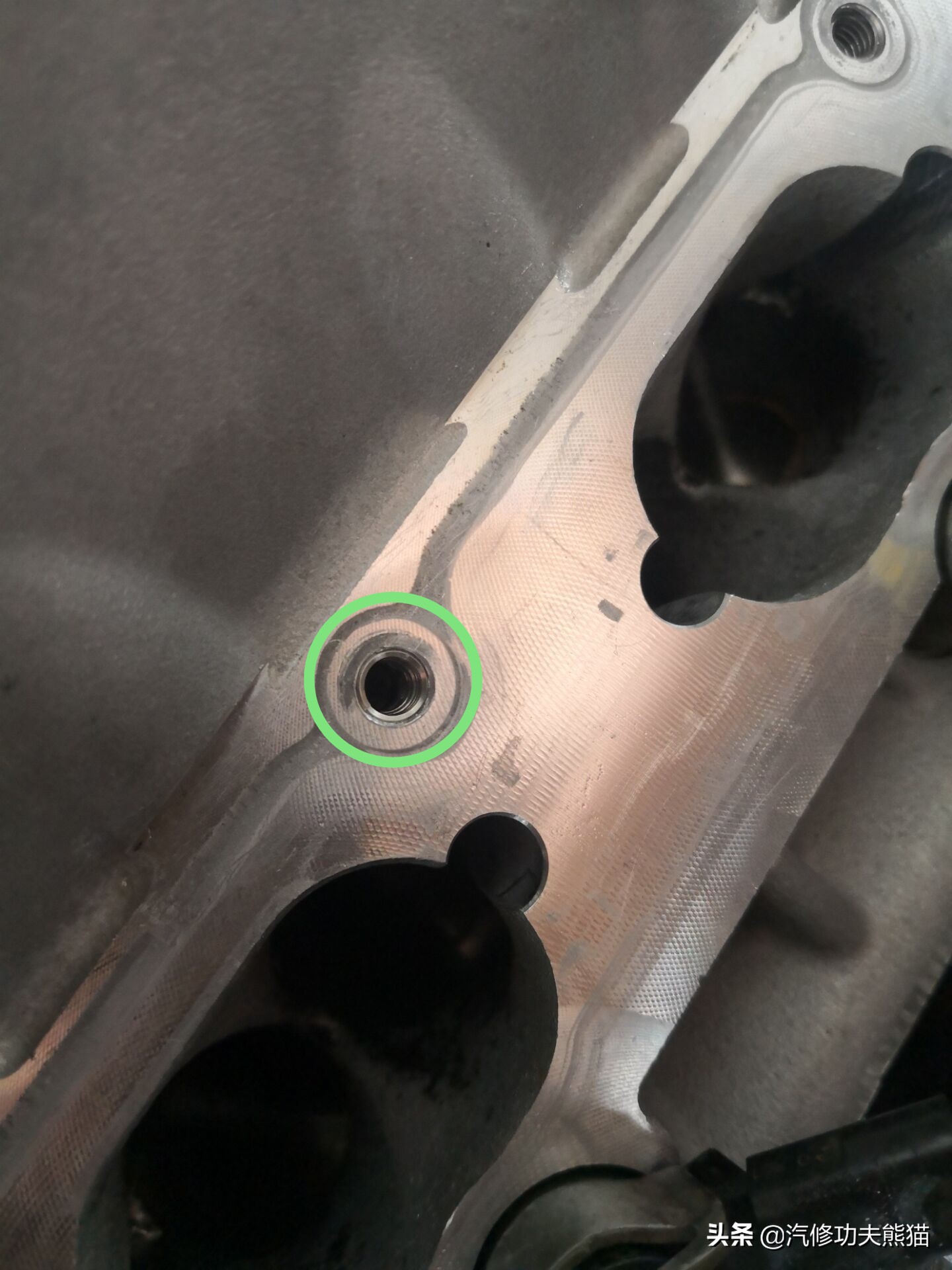 大众途观发动机烧机油维修多少钱,2010款大众途观严重烧机油