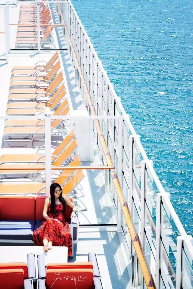 日本防疫钻石公主号邮轮,日本钻石公主号邮轮海上漂多久