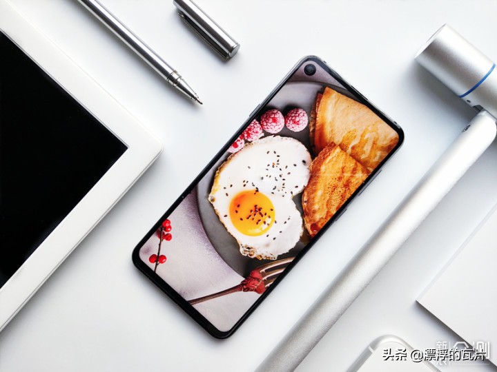 三星galaxya8s参数配置详情,三星a8s有哪些优缺点