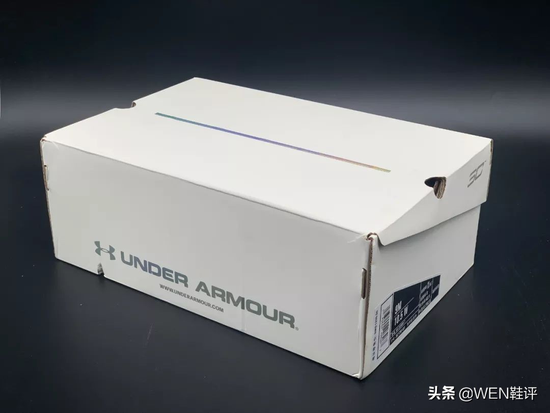 UA签约库里真用心，极为豪华的中底科技，致敬球迷的第七代战靴