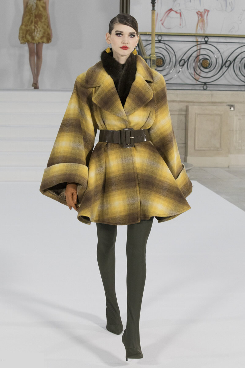 秋冬气质款连衣裙大衣,女士正装套装裙子