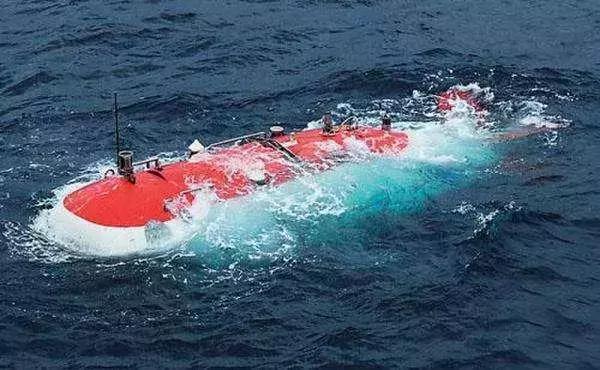 好紧张马上要和喜欢的人表白了,对已婚女人表白她很紧张