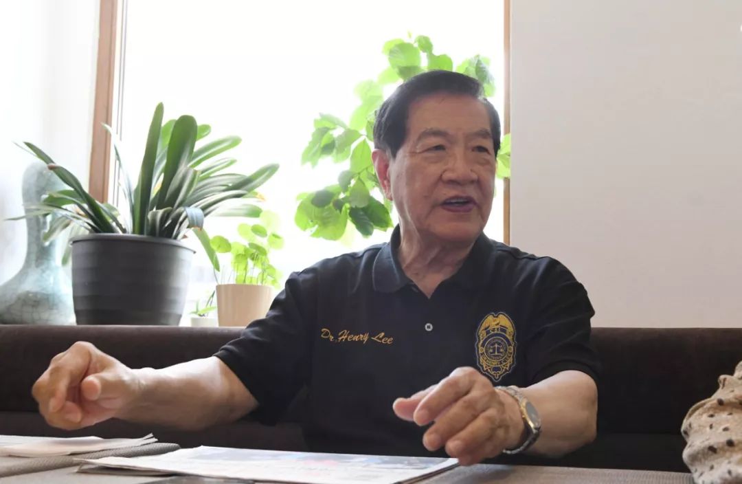 美国一家三口被杀灭门案,美国一家三口灭门案真实事件