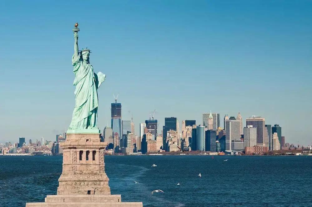 房地产的本质是财富掠夺的工具吗,房地产的四大财富