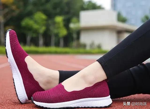 软底轻便好穿不磨脚运动鞋,软底轻便不累脚的鞋高跟