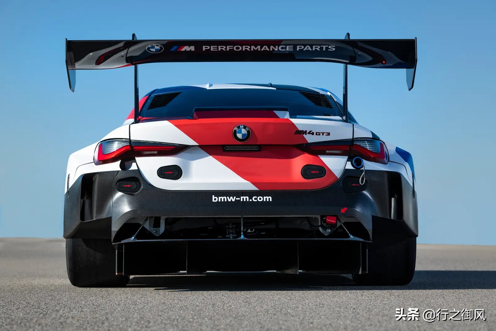 宝马m4gt32022款,宝马m4gt3夺冠24年